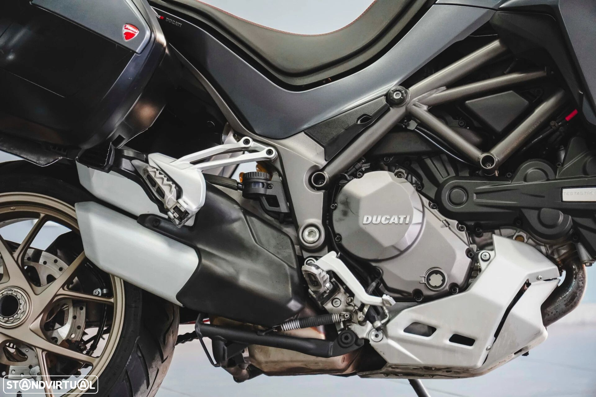 Ducati Multistrada - 17