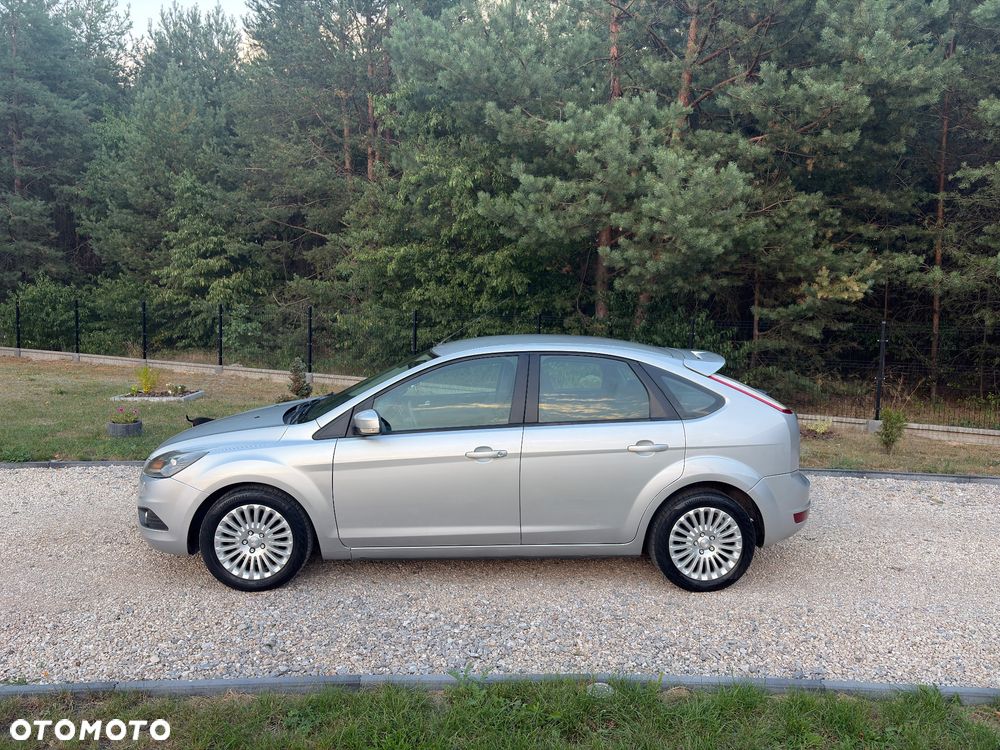 Ford Focus - 8