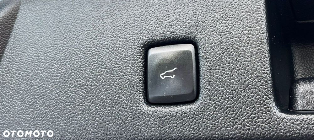 Ford Kuga - 39