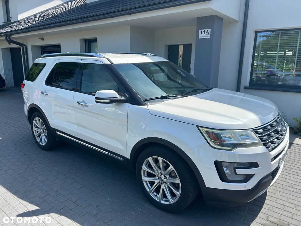 Ford Explorer - 17