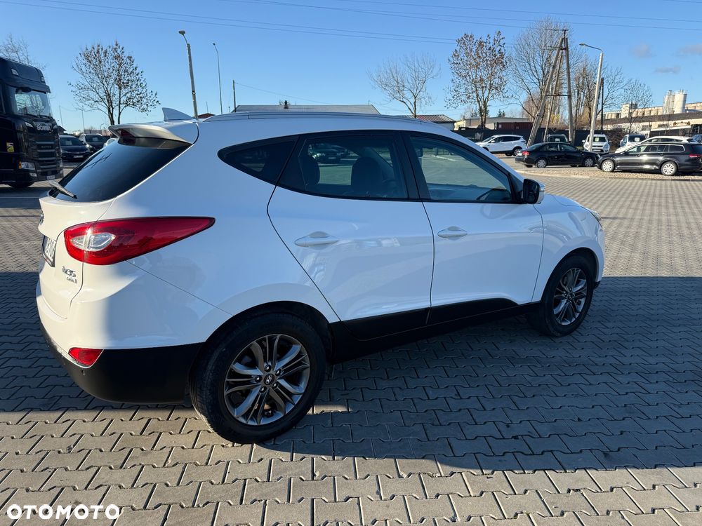 Hyundai ix35 1.7 CRDi 2WD Fifa World Cup Edition - 10
