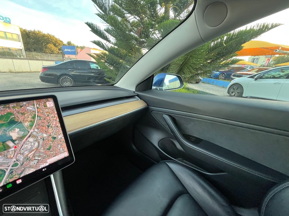 Tesla Model 3 Standard Range Plus RWD - 33