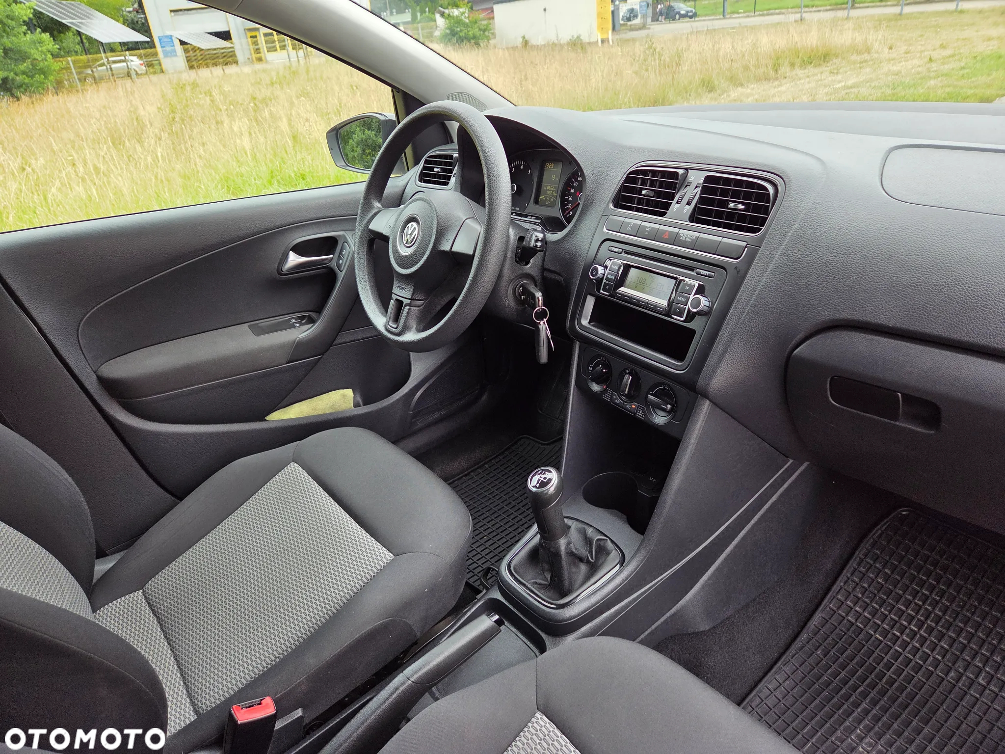 Volkswagen Polo 1.2 Entry - 35