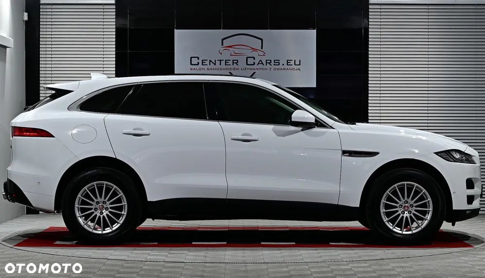 Jaguar F-Pace - 18