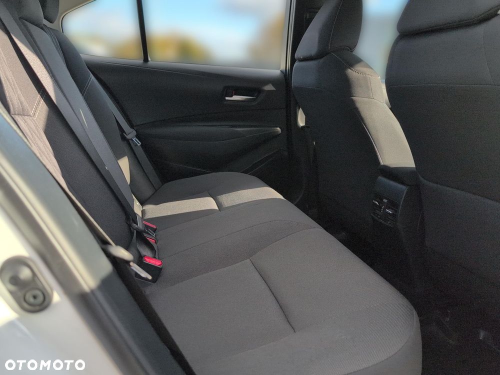 Toyota Corolla 1.8 Hybrid Active - 10