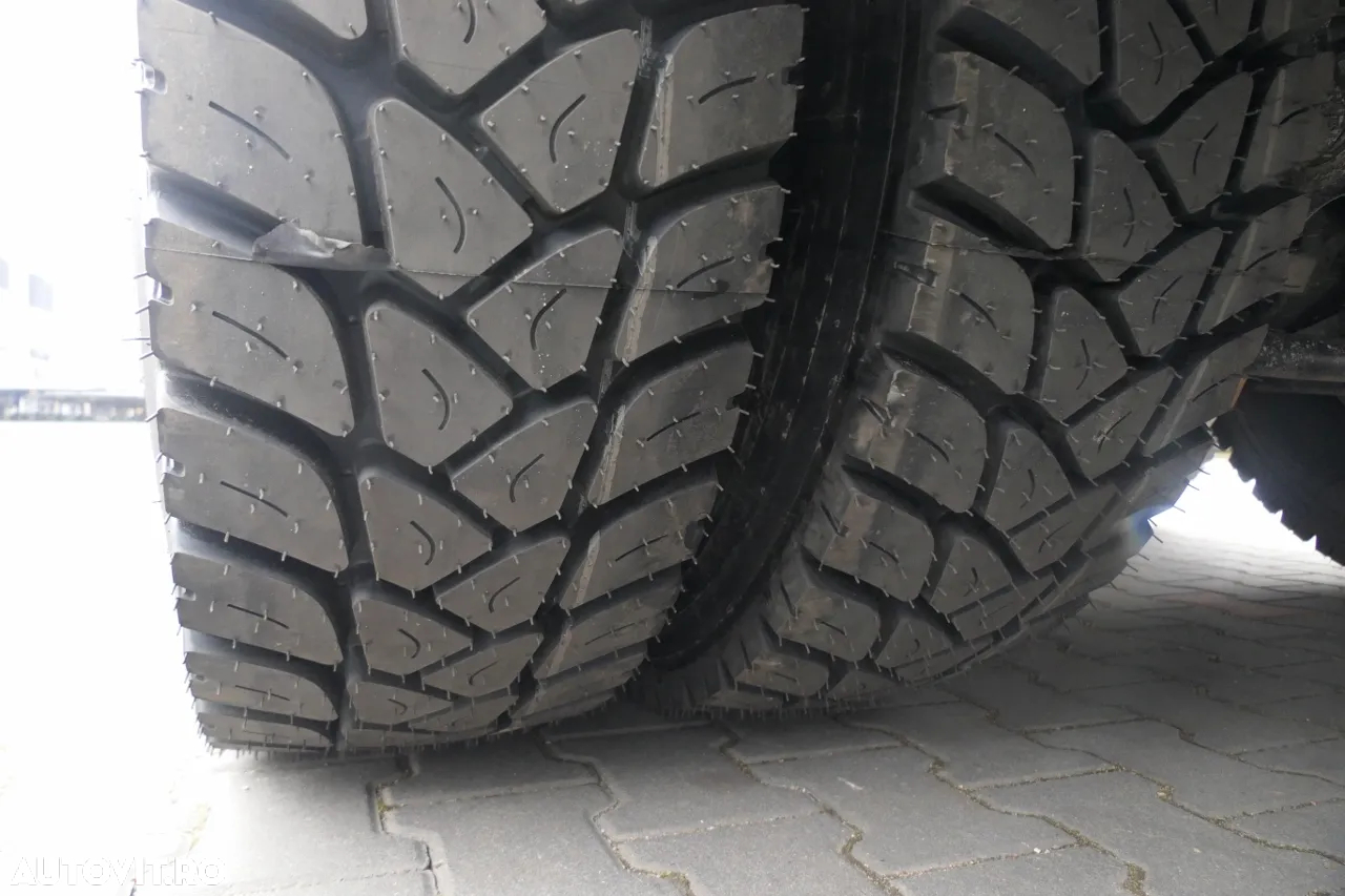 MAN TGS 35.420 / 8x4 / BASCULANTE / HYDROBOARD / EURO 6 / 2018 - 22