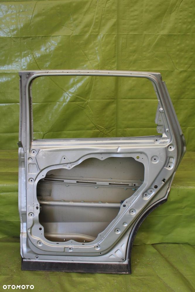 Drzwi Hyundai Santa Fe IV 2018-2024r. tył prawy - 2