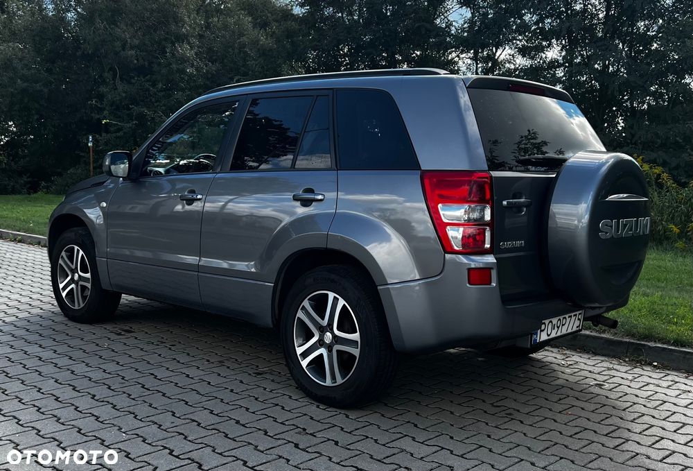 Suzuki Grand Vitara 2.0 De luxe - 3