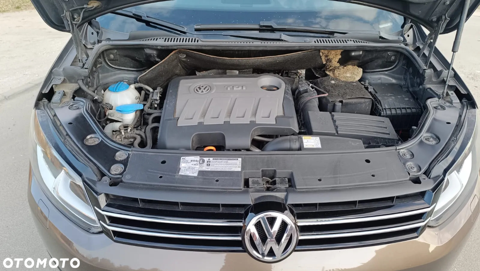 Volkswagen Touran 1.6 TDI DPF Trendline - 19