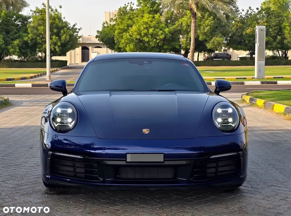 Porsche 911 Carrera - 9