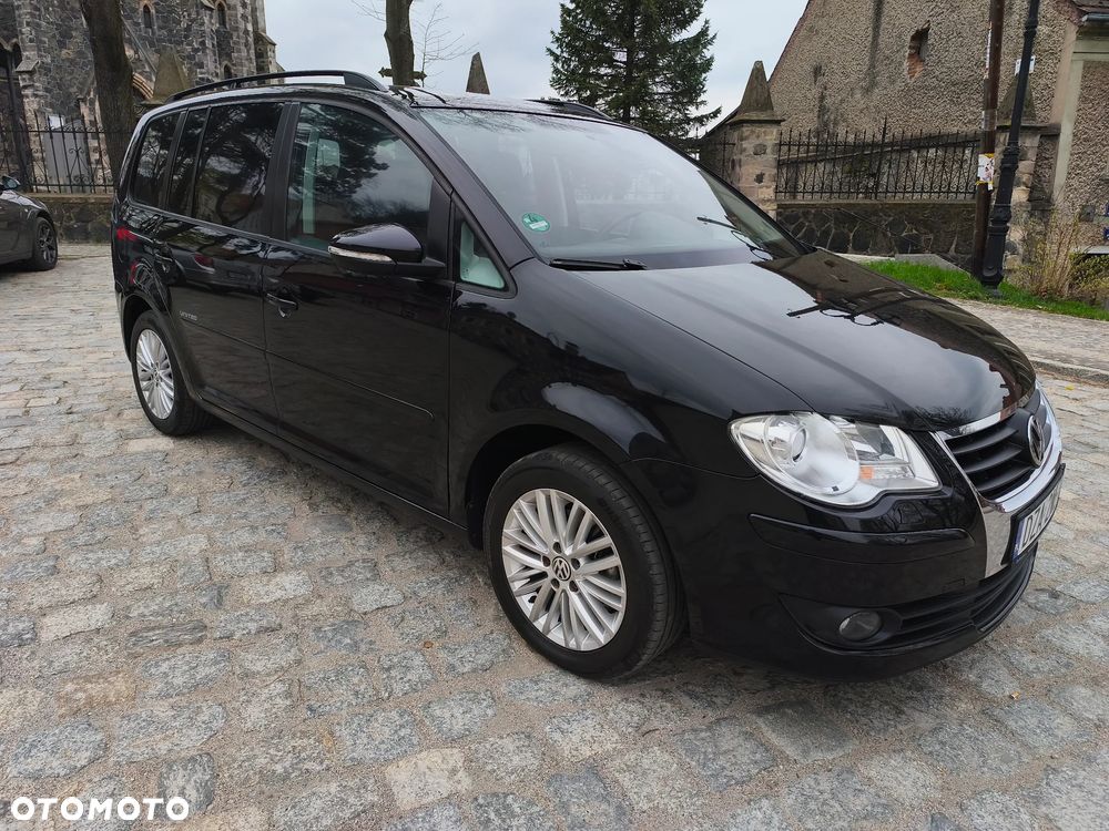 Volkswagen Touran - 7