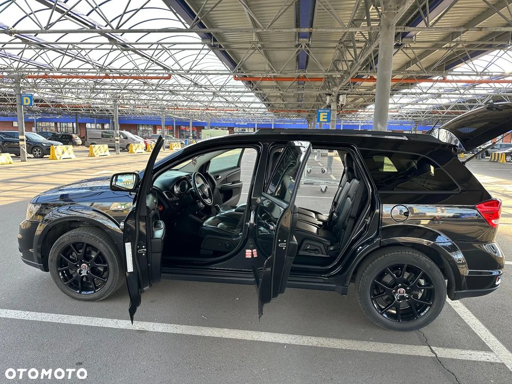 Fiat Freemont 2.0 Multijet 16V DPF Automatik Allrad Black Code - 26