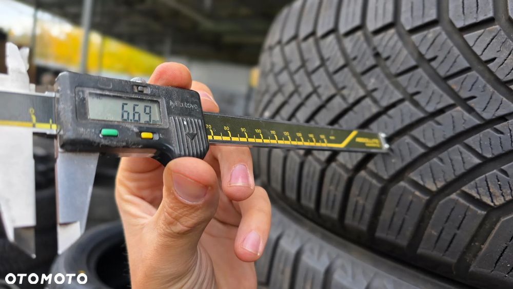 Opony zimowe Yokohama 235/55/R20 - 5