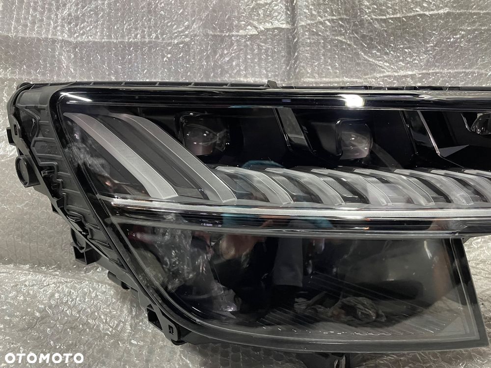 LAMPA PRZÓD PRAWA MATRIX AUDI Q8 4M8 4M8941036 ORYGINAŁ EU - 3