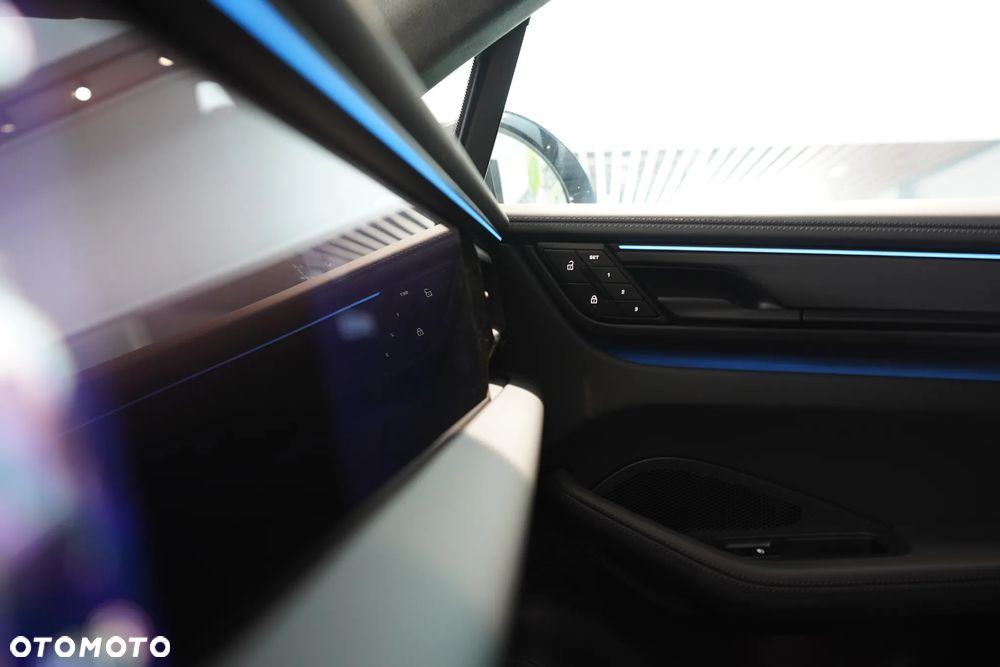 Porsche Macan Turbo 100kWh - 19