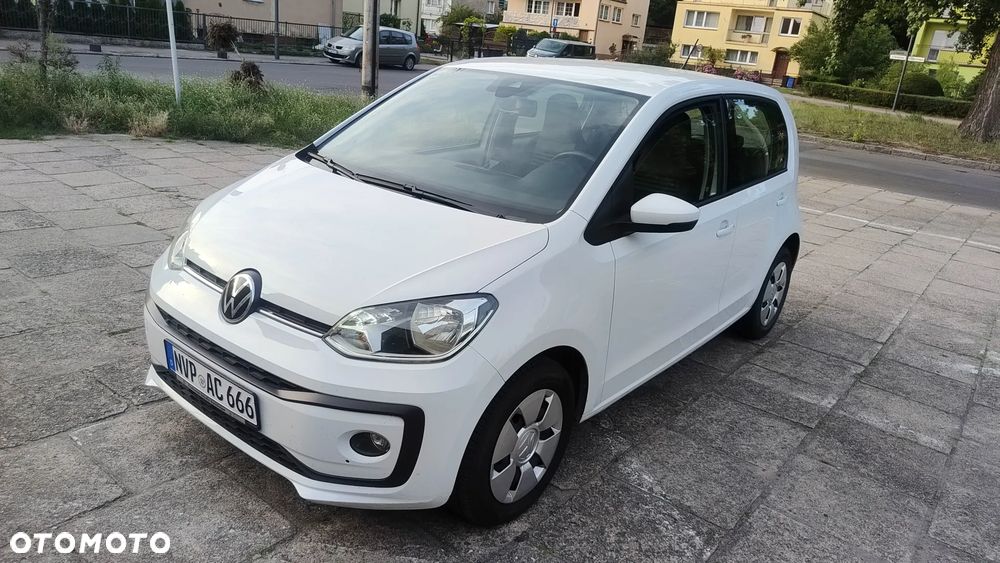 Volkswagen up! move - 3