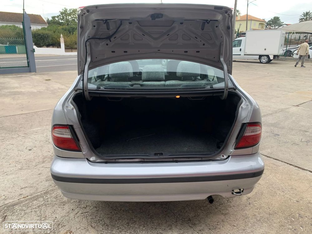 Nissan Almera 1.4 GX - 4