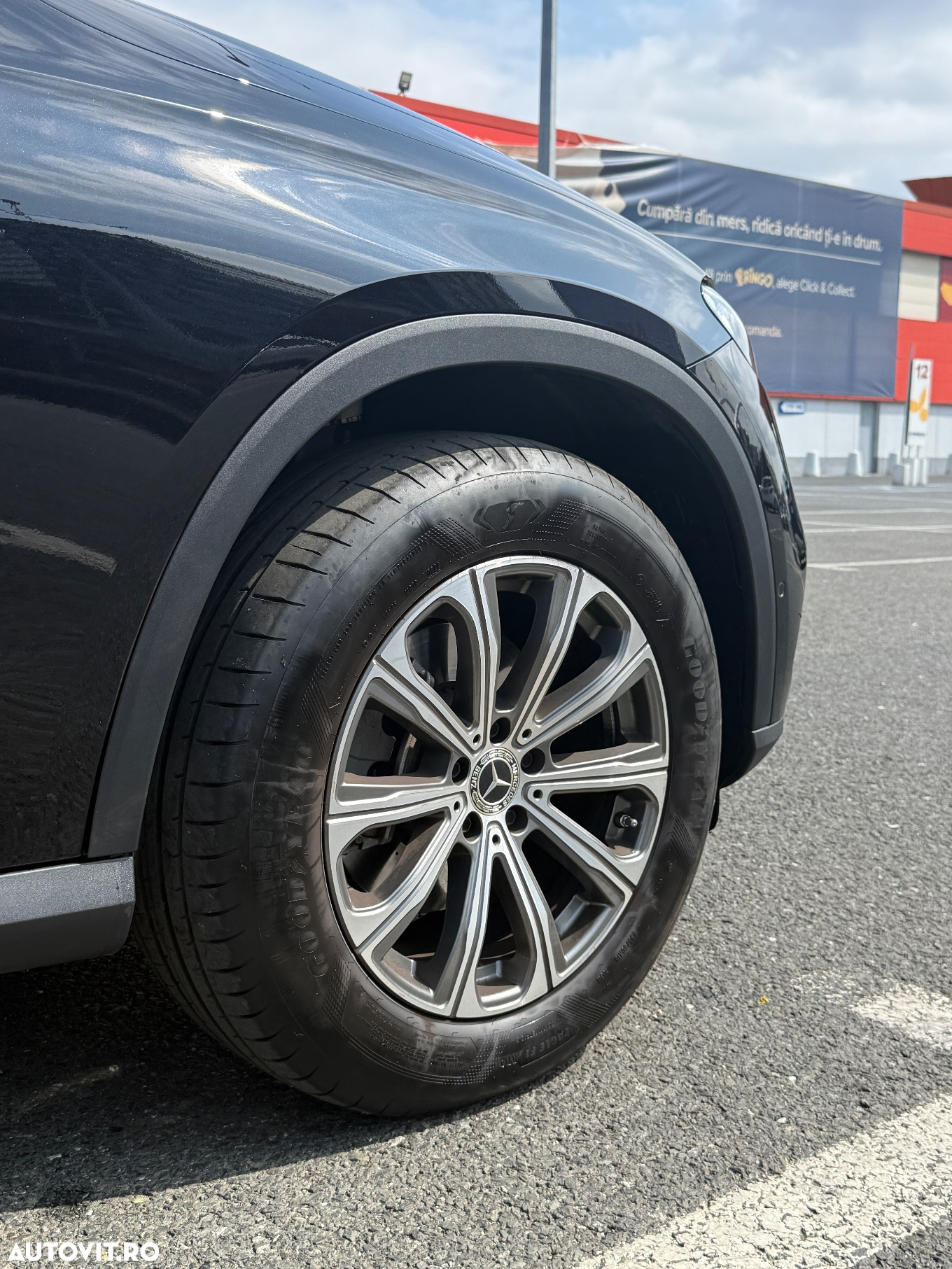 Mercedes-Benz GLC 200 4MATIC MHEV - 9