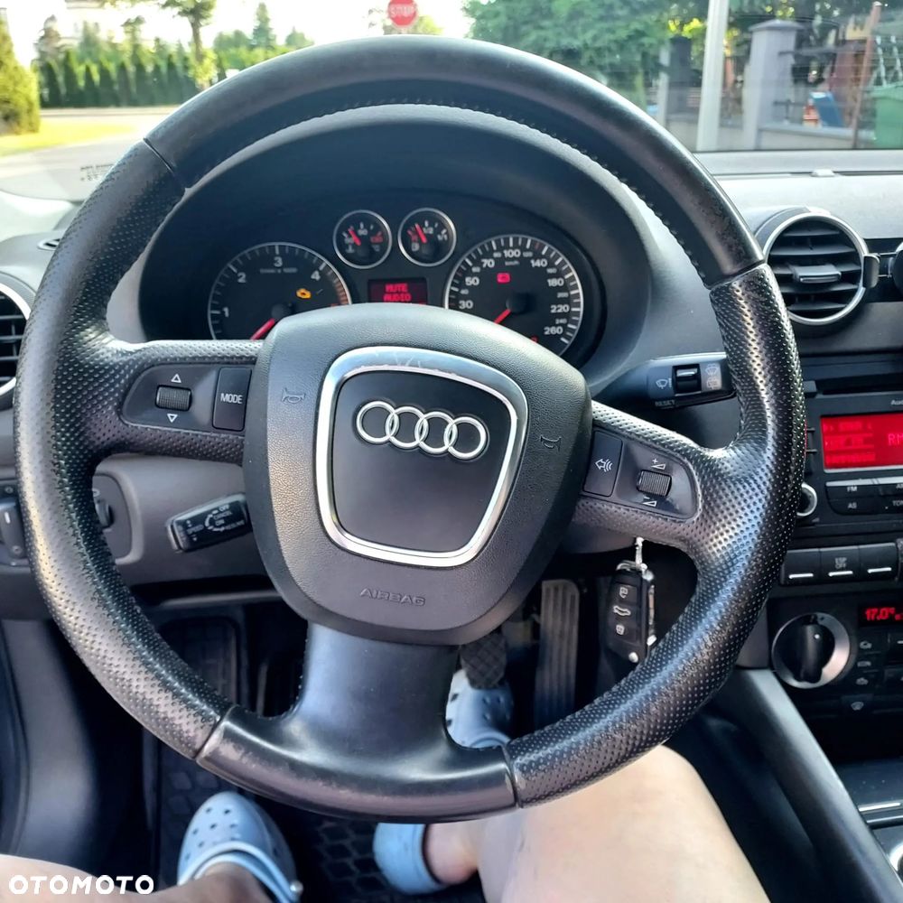 Audi A3 Sportback 2.0 TDI DPF Attraction - 8