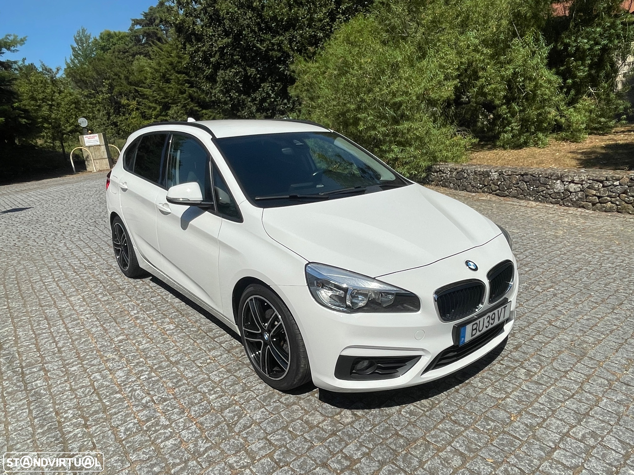 BMW 216 Active Tourer d - 19