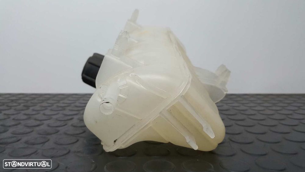 DEPOSÍTO DE EXPANSÃO RENAULT KANGOO FURGóN PROFESSIONAL - 3