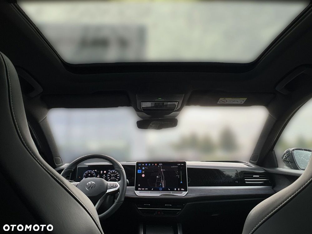 Volkswagen Passat - 12