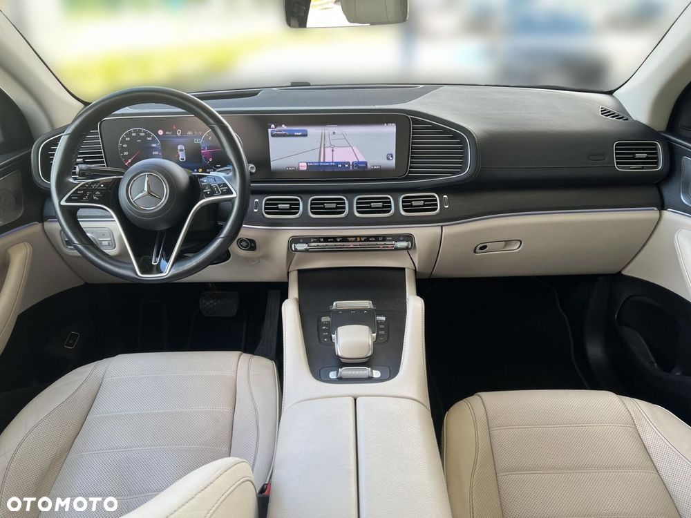 Mercedes-Benz GLE - 18