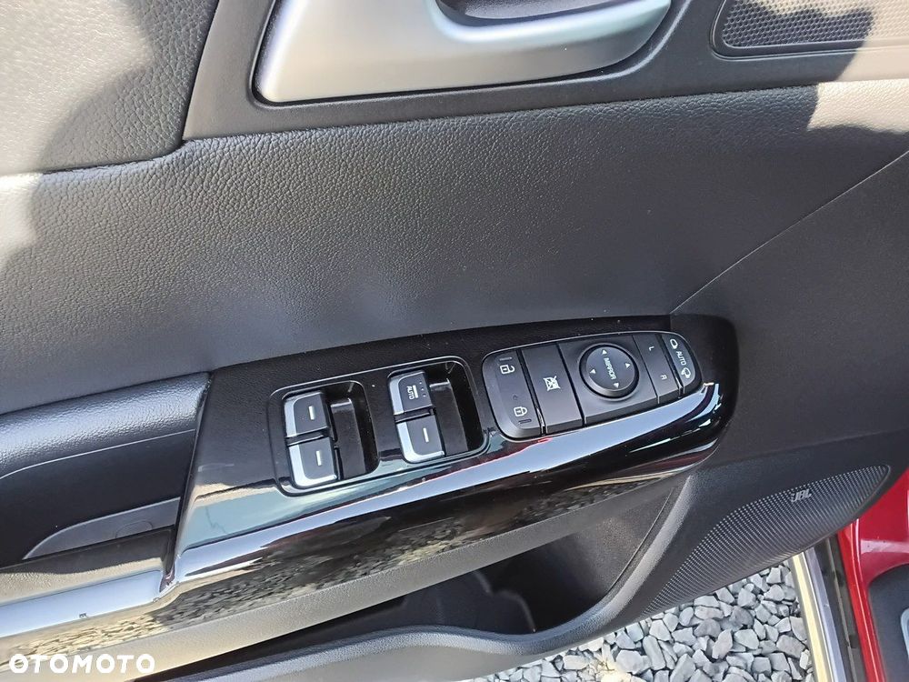 Kia Sportage - 21