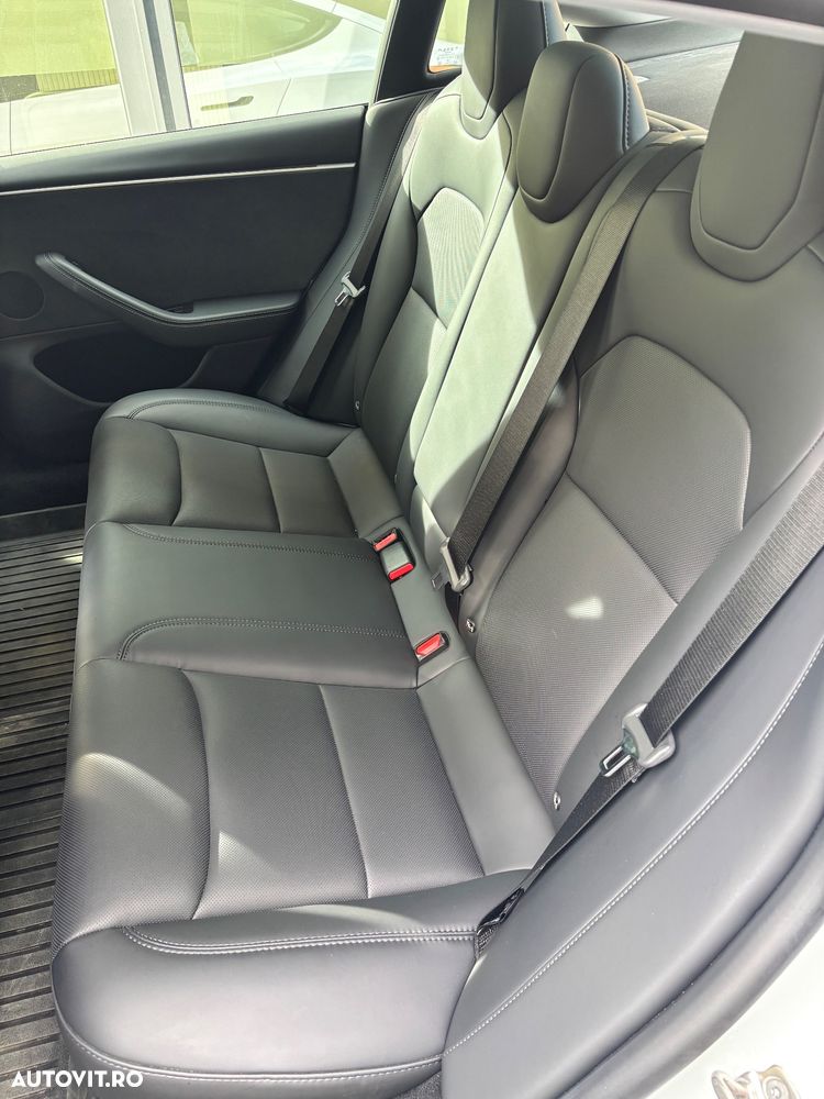 Tesla Model 3 ver-long-range-awd-premium - 11