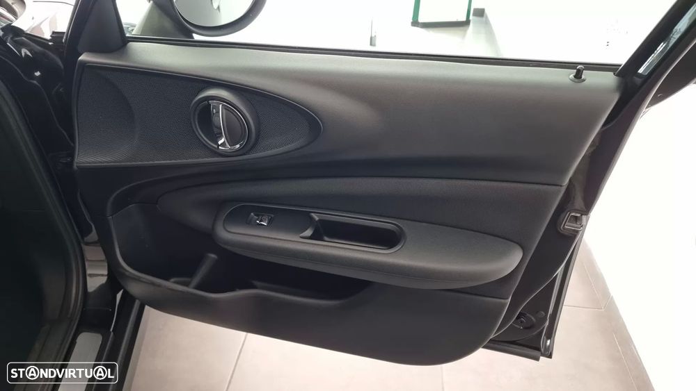 MINI Clubman One D - 24