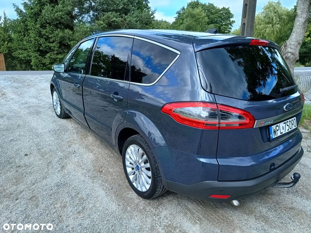 Ford S-Max - 9