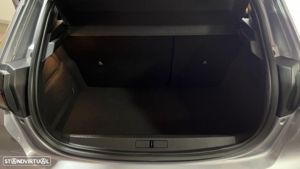 Peugeot 208 1.2 PureTech Active Pack - 18