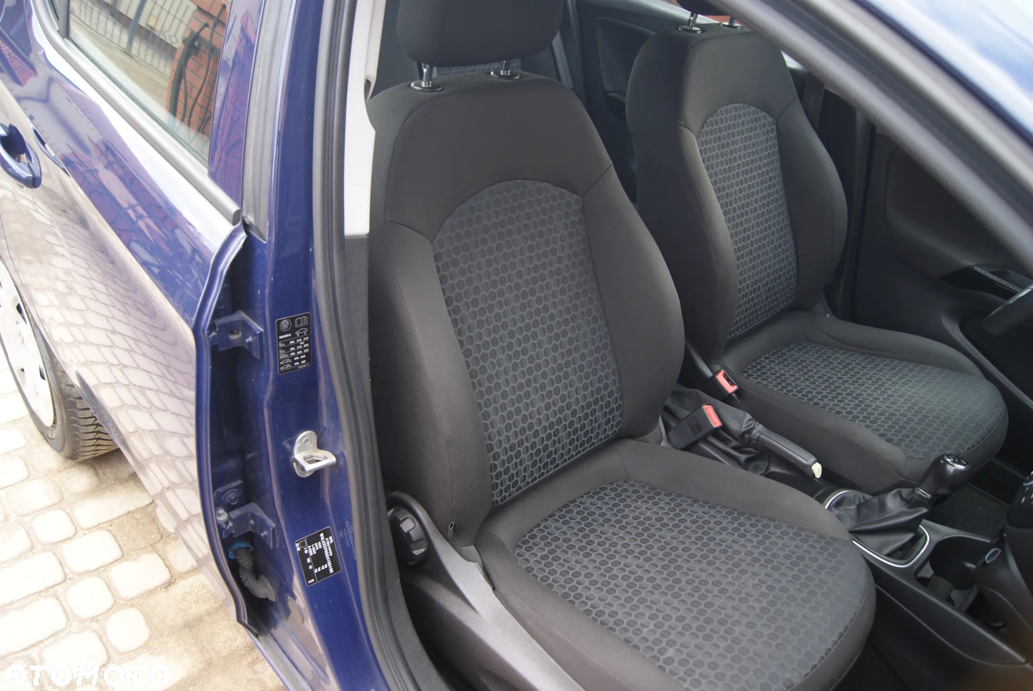 Opel Corsa 1.4 Color Edition - 15