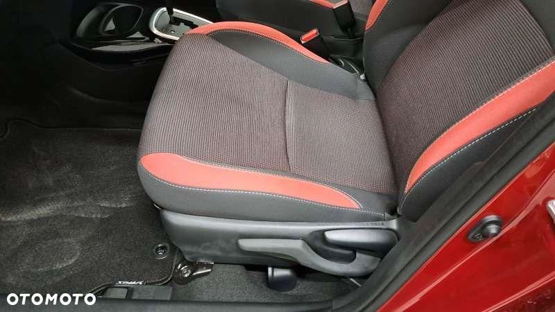 Toyota Yaris 1.5 Selection CVT - 13