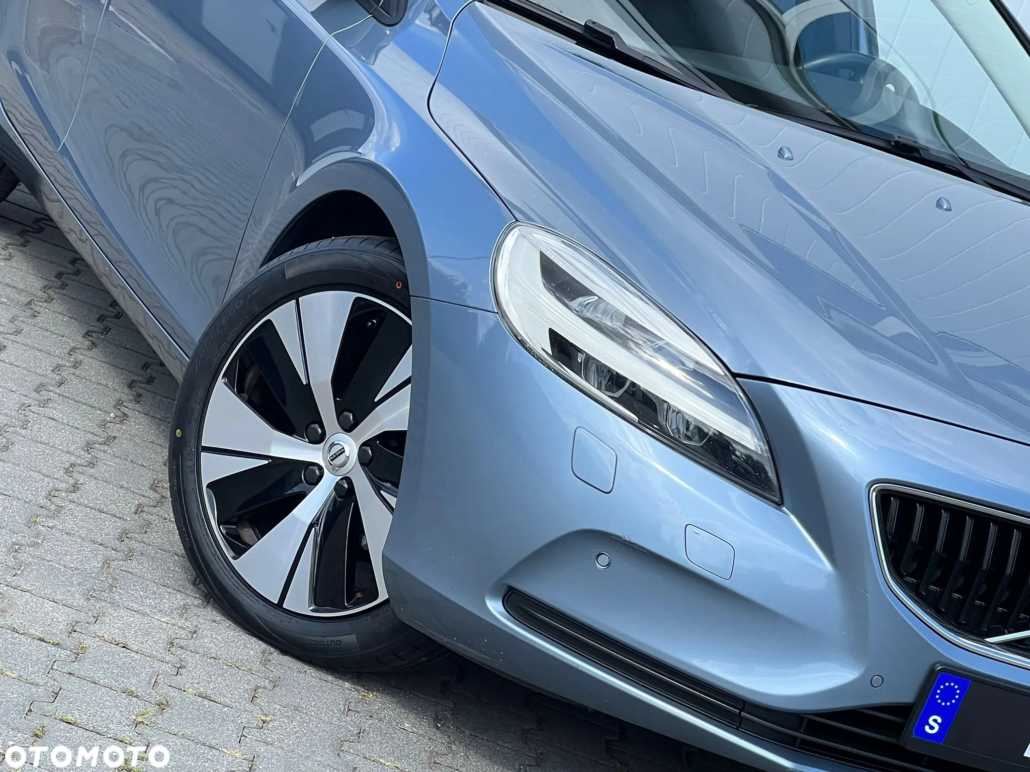 Volvo V40 D3 - 10