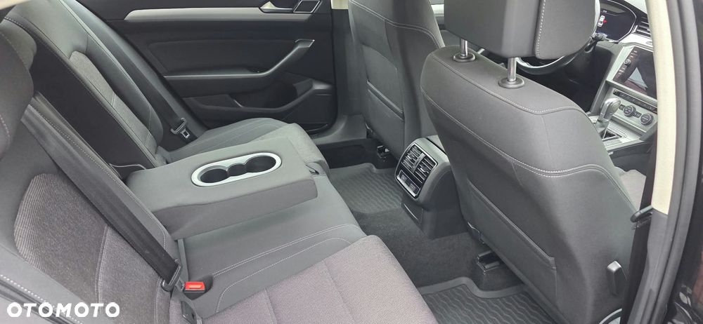Volkswagen Passat 2.0 TDI BMT Comfortline DSG7 - 15