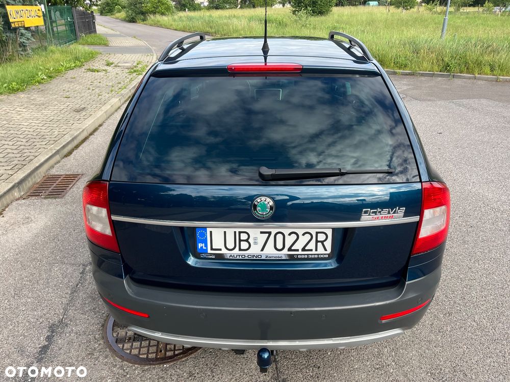 Skoda Octavia 2.0 TDI DPF 4x4 Scout - 10