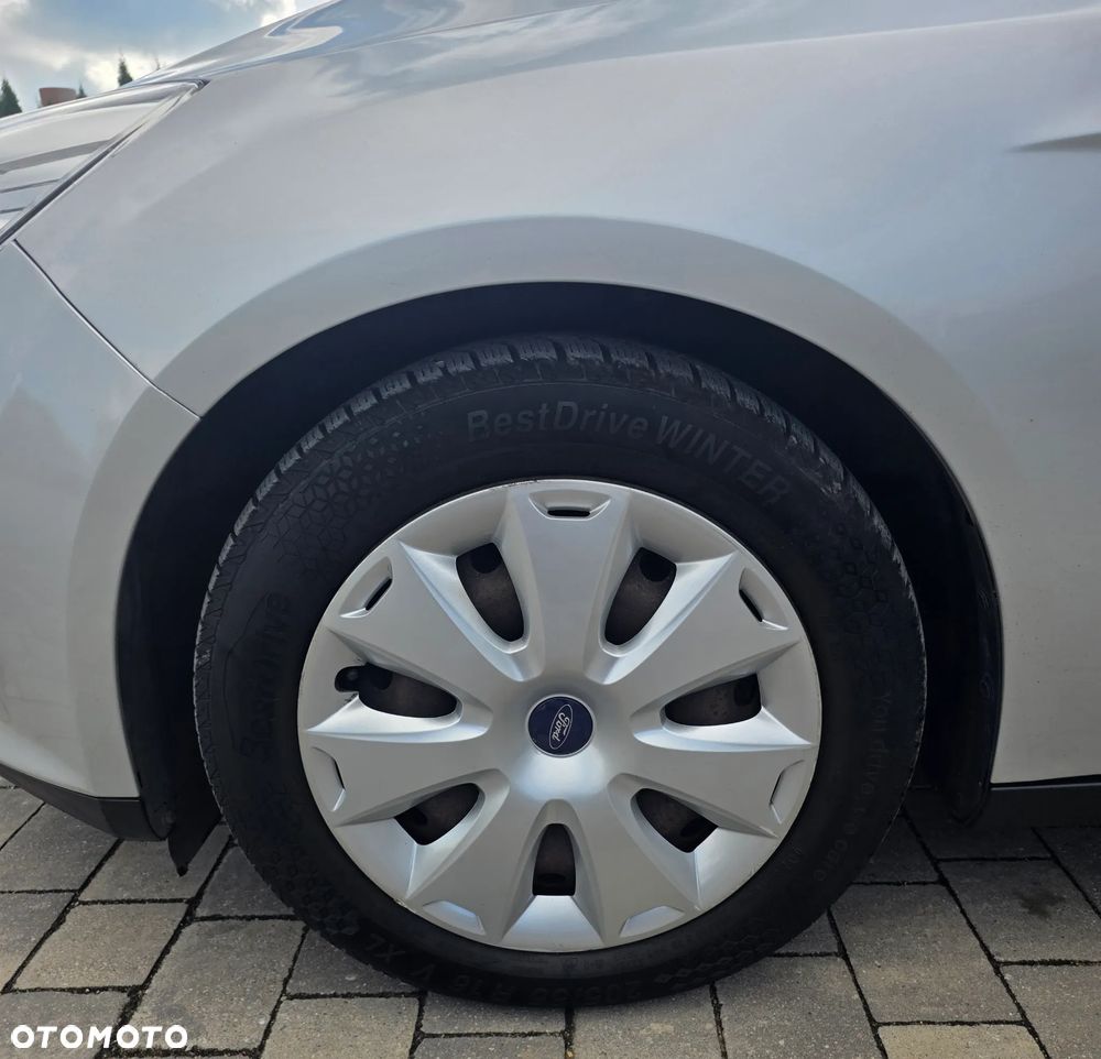 Ford Focus - 6