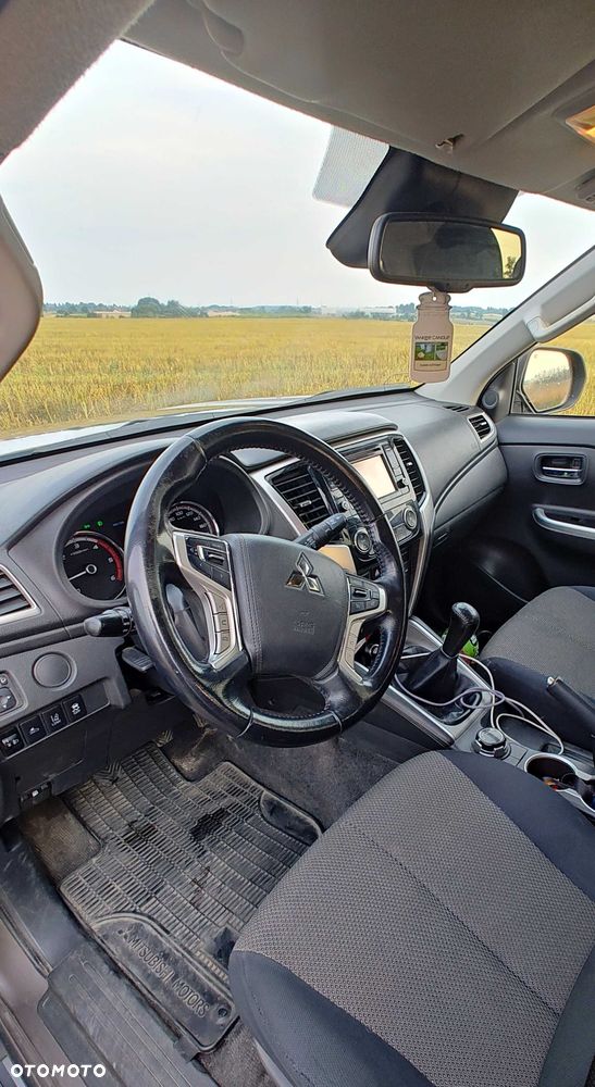 Mitsubishi L200 - 8