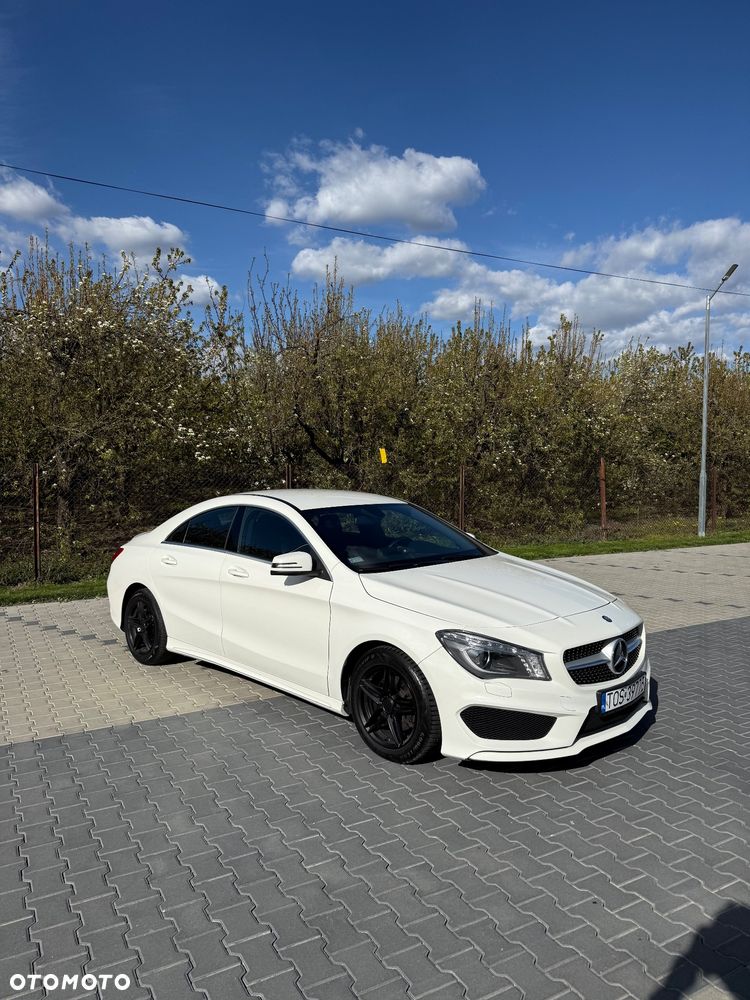 Mercedes-Benz CLA - 12