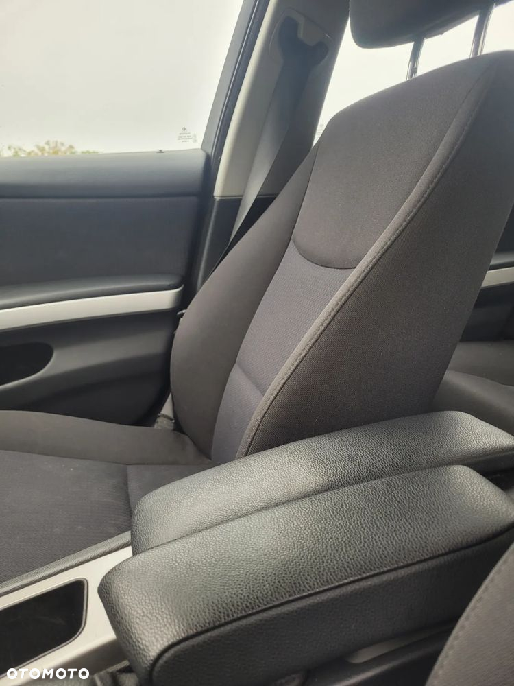BMW Seria 3 318d - 17