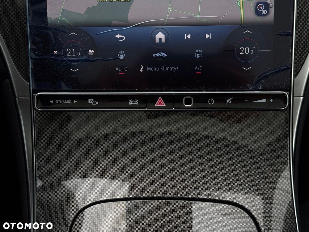 Mercedes-Benz GLC - 22