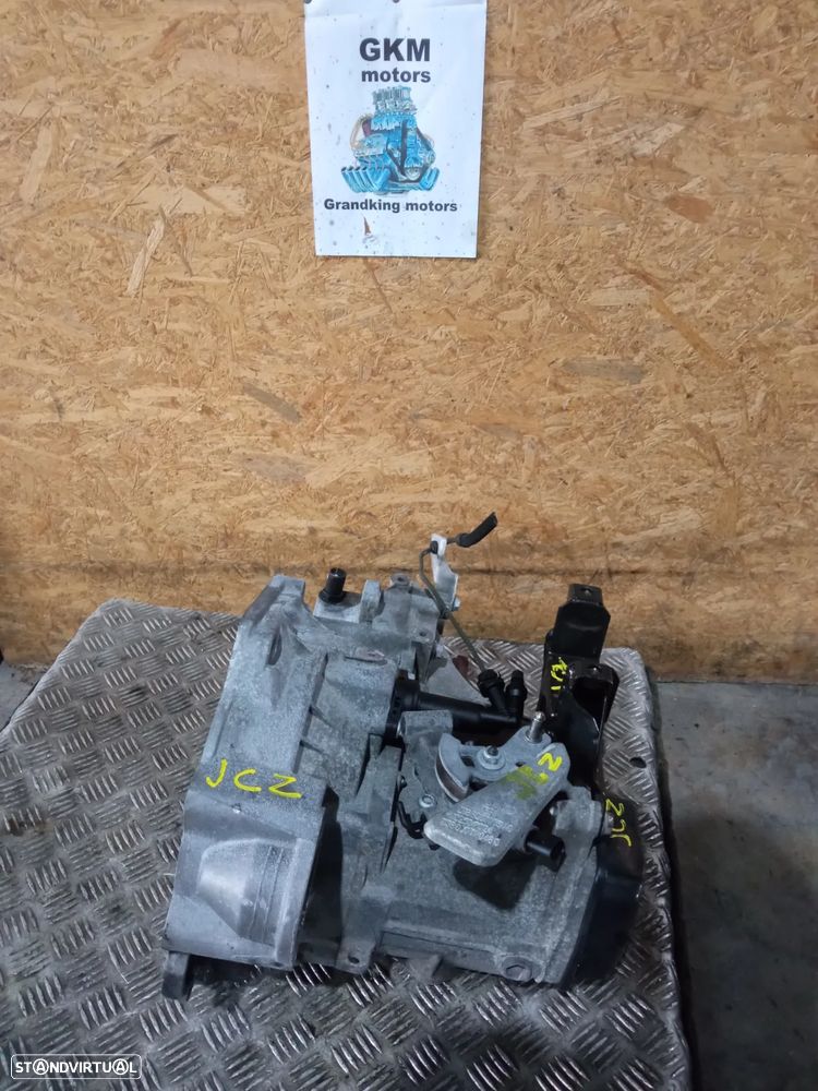 Caixa de velocidades Volkswagen Polo 1.4Tdi REF: JCZ - 4
