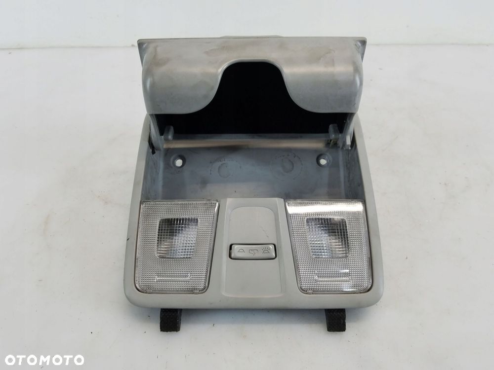 lampka podsufitki hyundai i30 ii kombi - 2