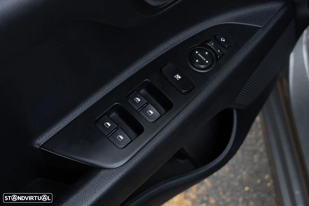 Kia Rio 1.0 T-GDi Wave - 42