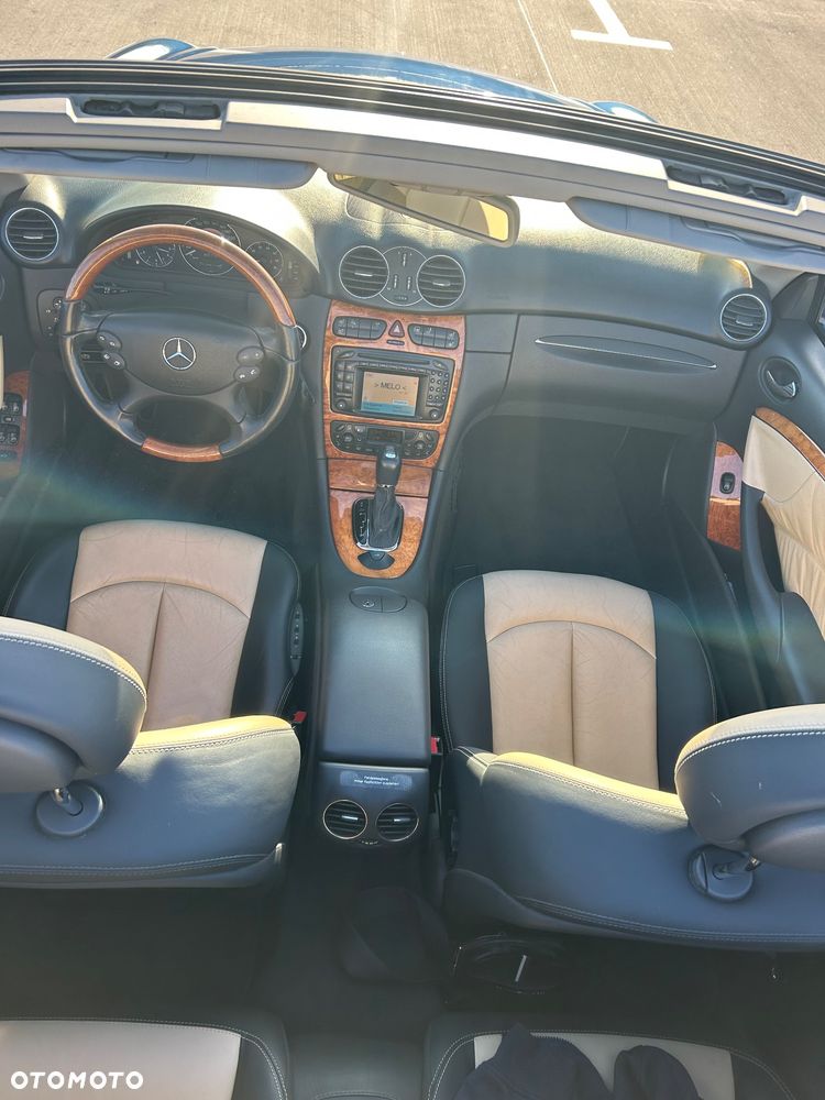 Mercedes-Benz CLK 320 Elegance - 15