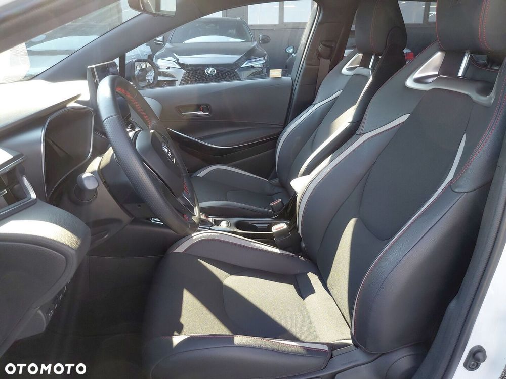 Toyota Corolla 1.8 Hybrid GR Sport Dynamic - 15