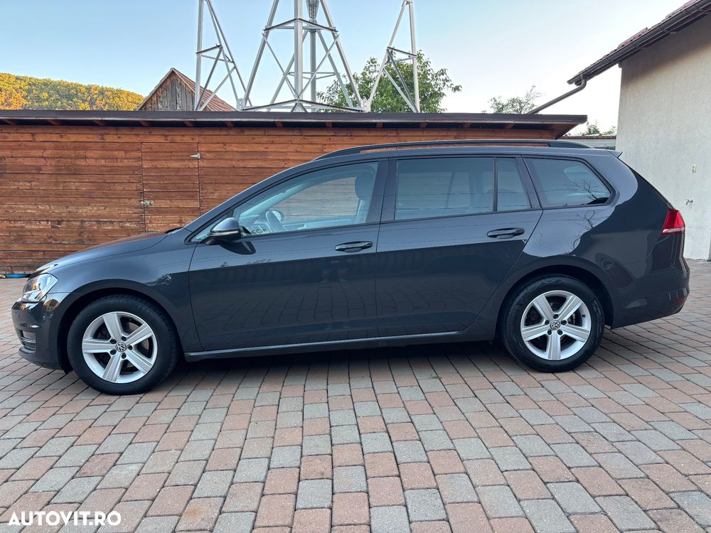 Volkswagen Golf 1.6 TDI BlueMotion Comfortline - 10