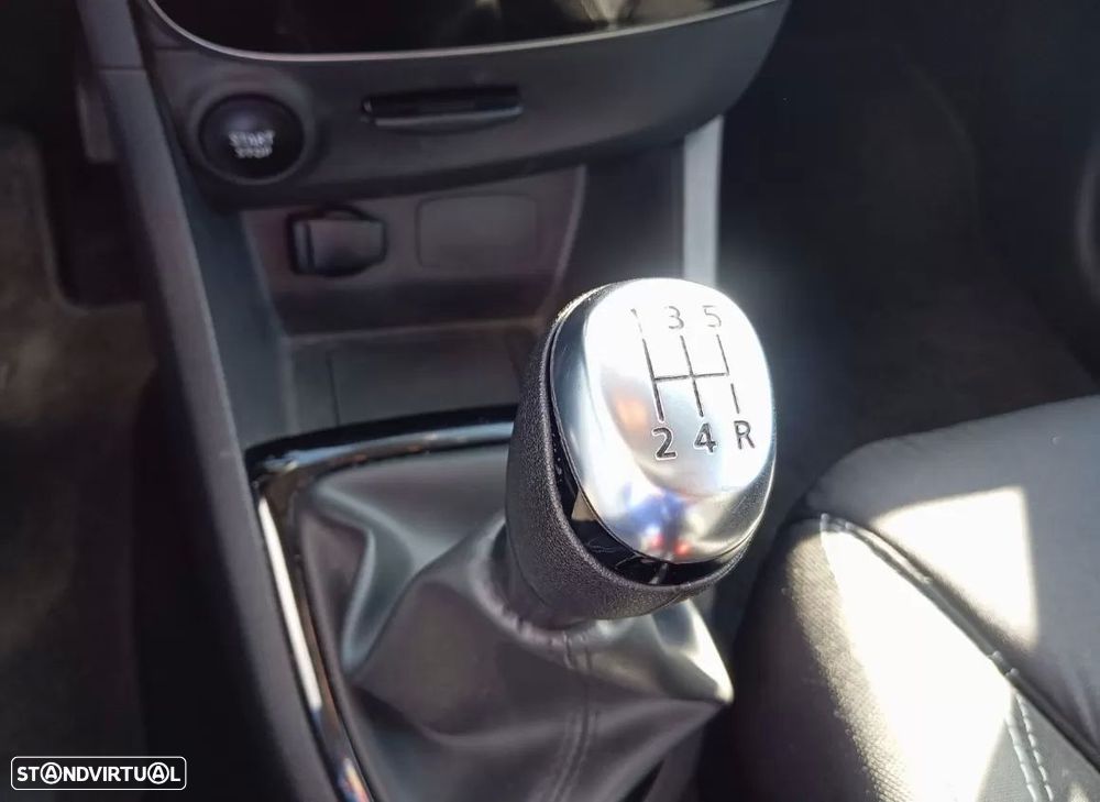 Renault Clio Sport Tourer 1.5 dCi Limited - 20