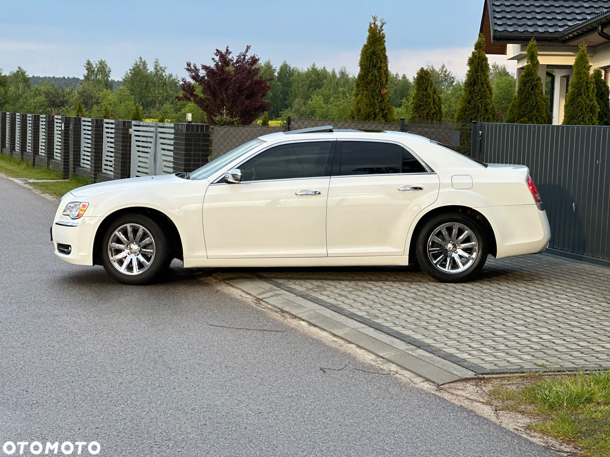 Chrysler 300C 3.5 V6 AWD - 33